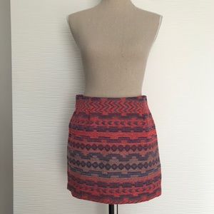 SALE‼️Forever 21 Contemporary Pattern Skirt Small